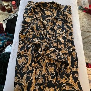 Torrid size 4 Harper button up blouse